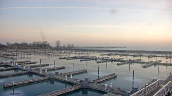 Weather camera view of Waukegan Harbor and Marina.