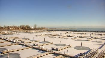 Weather camera view of Waukegan Harbor and Marina.