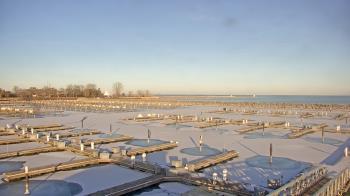 Weather camera view of Waukegan Harbor and Marina.