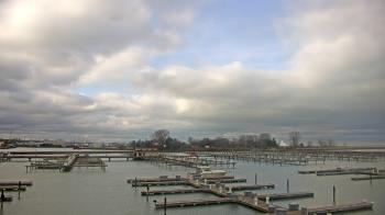 Weather camera view of Waukegan Harbor and Marina.
