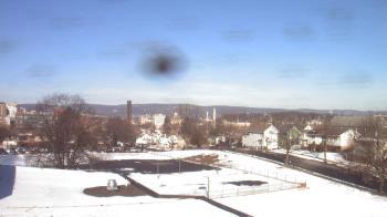 Weather camera view of Heights Murray ES.