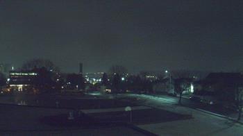 Weather camera view of Heights Murray ES.