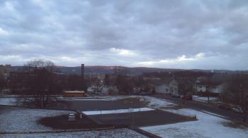 Weather camera view of Heights Murray ES.