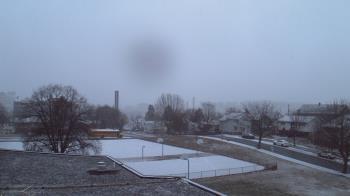 Weather camera view of Heights Murray ES.