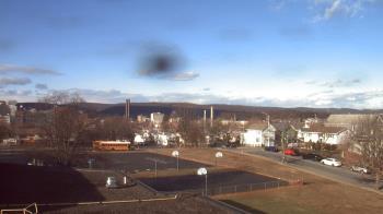 Weather camera view of Heights Murray ES.