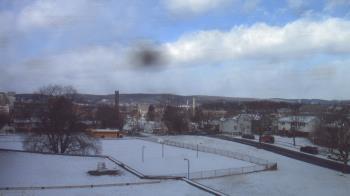 Weather camera view of Heights Murray ES.