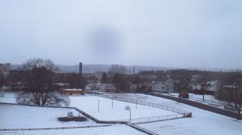 Weather camera view of Heights Murray ES.