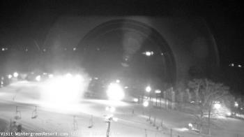 Weather camera view of Wintergreen Mtn. at 3600 ft. elev..