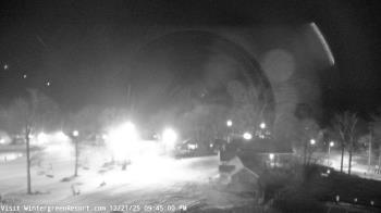 Weather camera view of Wintergreen Mtn. at 3600 ft. elev..
