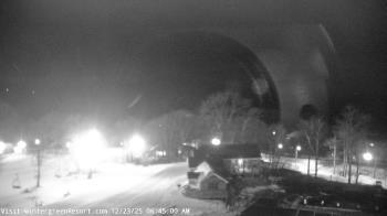 Weather camera view of Wintergreen Mtn. at 3600 ft. elev..