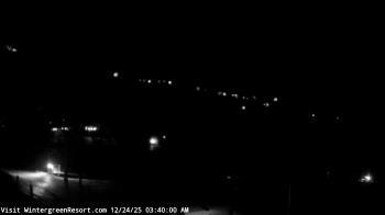 Weather camera view of Wintergreen Mtn. at 3600 ft. elev..