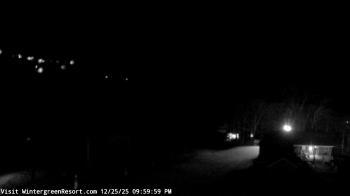 Weather camera view of Wintergreen Mtn. at 3600 ft. elev..