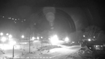 Weather camera view of Wintergreen Mtn. at 3600 ft. elev..