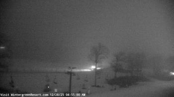 Weather camera view of Wintergreen Mtn. at 3600 ft. elev..