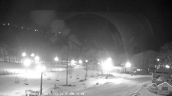 Weather camera view of Wintergreen Mtn. at 3600 ft. elev..