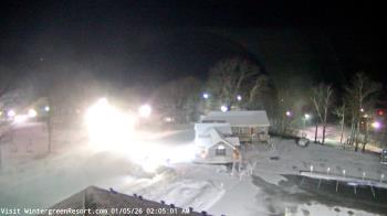 Weather camera view of Wintergreen Mtn. at 3600 ft. elev..