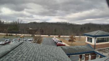 Weather camera view of Wrigley Elementary School.