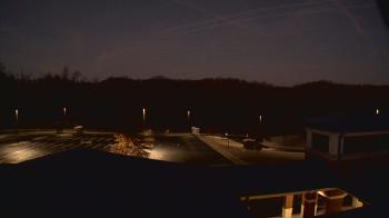 Weather camera view of Wrigley Elementary School.