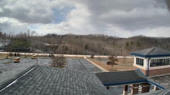 Weather camera view of Wrigley Elementary School.