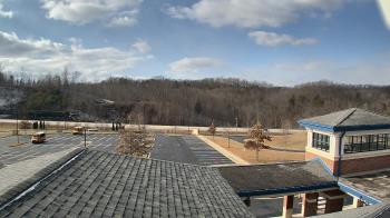 Weather camera view of Wrigley Elementary School.