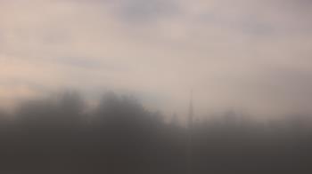 Weather camera view of Claypit Hill Elementary School.