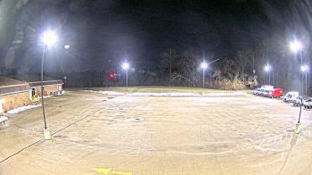 Weather camera view of Zion Public School District 6.