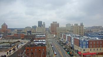 Weather camera view of Akron Beacon Journal.
