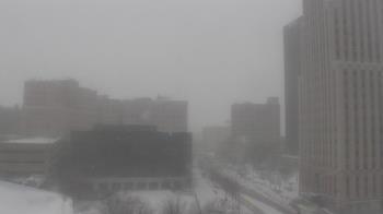 Weather camera view of Akron-Summit County Public Library.