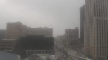 Weather camera view of Akron-Summit County Public Library.