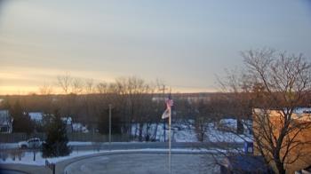 Weather camera view of Grass Lake School District 36.