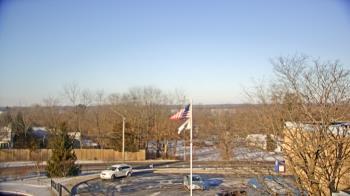 Weather camera view of Grass Lake School District 36.