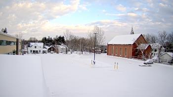 Weather camera view of Antwerp Primary School.