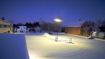 Weather camera view of Antwerp Primary School.