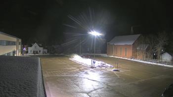 Weather camera view of Antwerp Primary School.