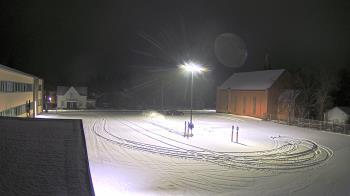 Weather camera view of Antwerp Primary School.