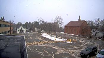 Weather camera view of Antwerp Primary School.