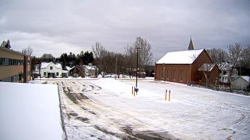 Weather camera view of Antwerp Primary School.