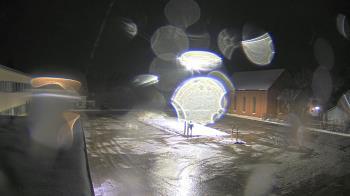 Weather camera view of Antwerp Primary School.