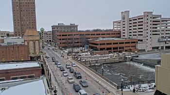 Weather camera view of City of Aurora IL.