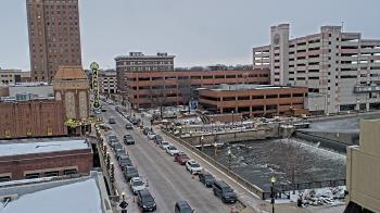 Weather camera view of City of Aurora IL.