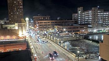 Weather camera view of City of Aurora IL.