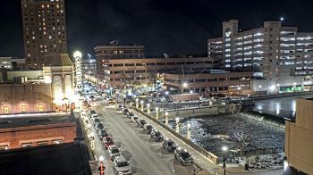 Weather camera view of City of Aurora IL.