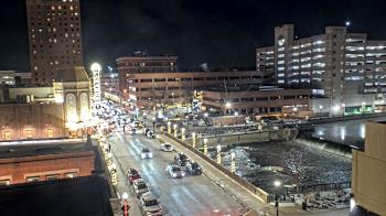 Weather camera view of City of Aurora IL.