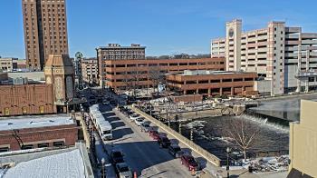 Weather camera view of City of Aurora IL.