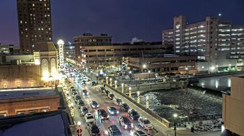 Weather camera view of City of Aurora IL.