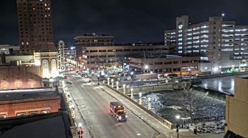 Weather camera view of City of Aurora IL.