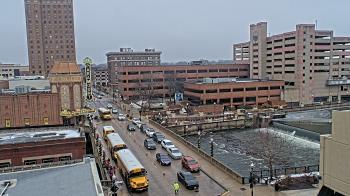 Weather camera view of City of Aurora IL.