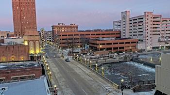 Weather camera view of City of Aurora IL.