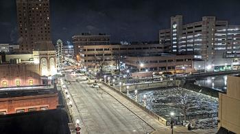 Weather camera view of City of Aurora IL.