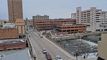 Weather camera view of City of Aurora IL.